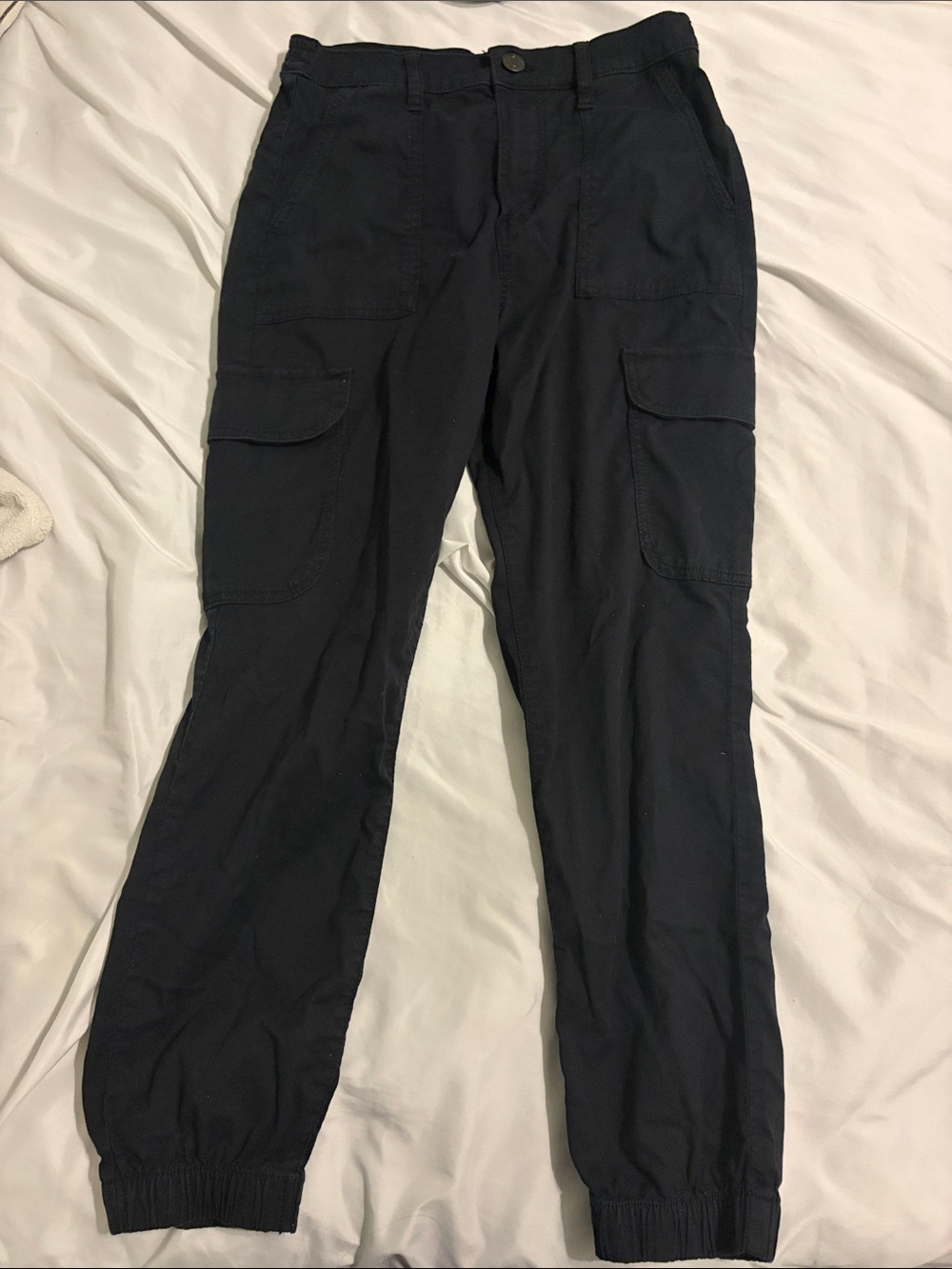 Women’s Cargo Pants Bundle - Picture 5 of 7